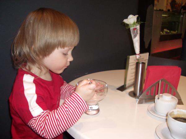 445270.jpg