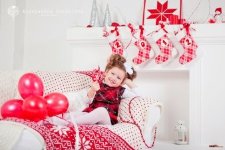 Новогоднее настроение в современных детских фотографиях