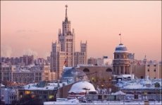 За дверями "Детского мира"