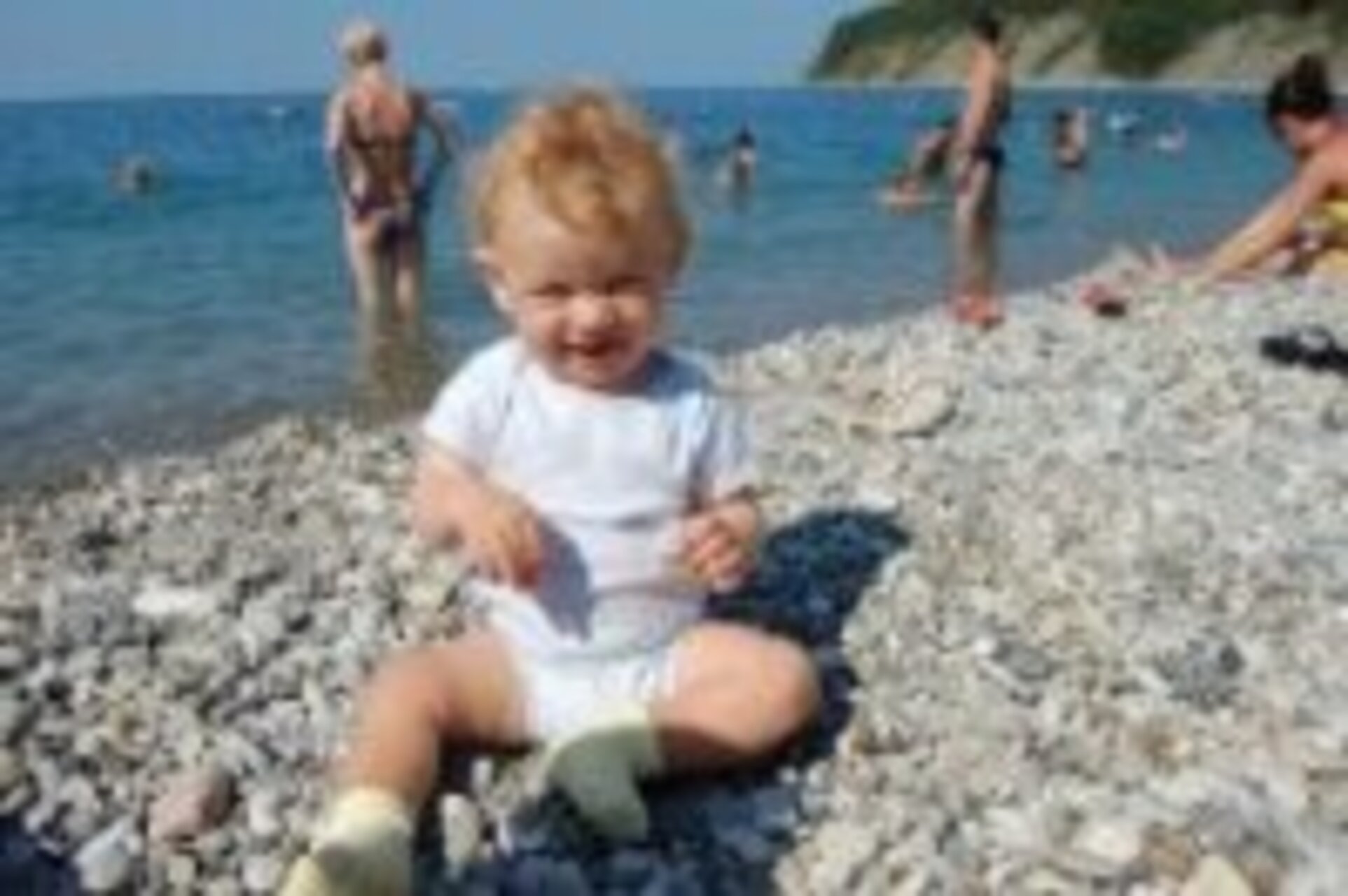 Фотоконкурс: Вода зовёт и манит... (от 0 до 2 лет)