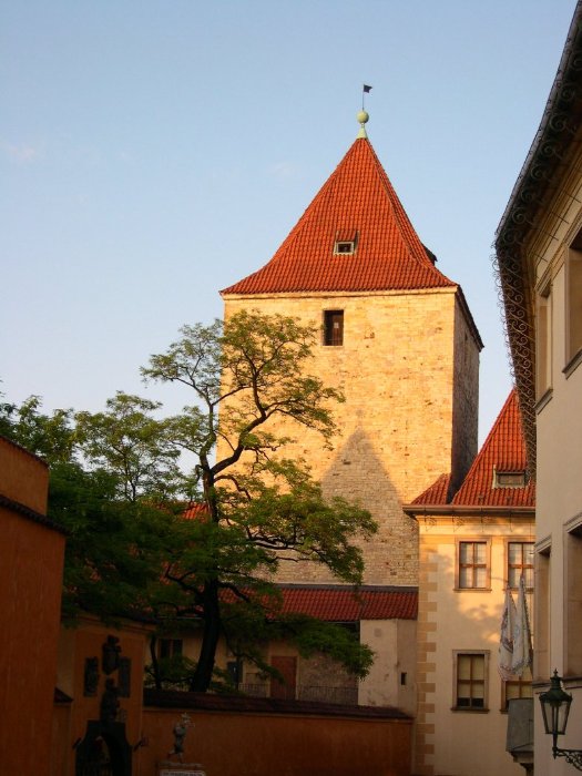 F:\Таня\Dlya Arxiva\Чехия2006\102NIKON\DSCN2432.JPG