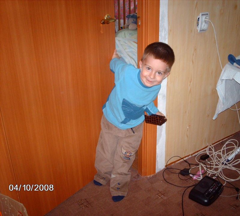 3030373.jpg
