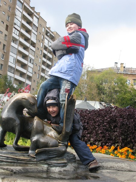 D:\ФОТКИ\2009\октябрь 2009\IMG_0916.jpg