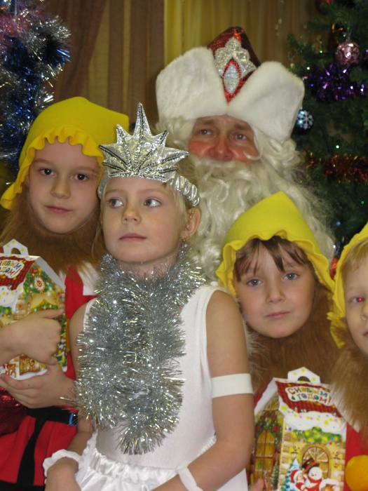 D:\ФОТКИ\2009\декабрь 2009\НГ в дс 22.12.09\IMG_1568.jpg